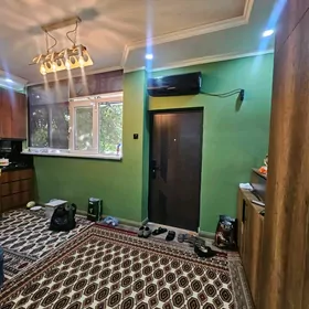 GOWDAN W 1/2 KOM 1ETAZ+OGOROT