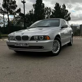 BMW E39 2002