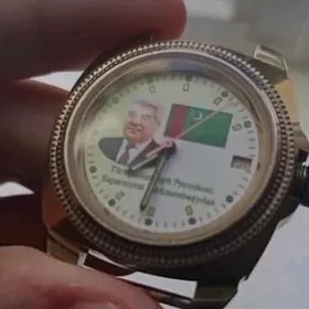 Saparmyrat Turkmenbasy sagat