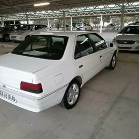 Peugeot 405 2006