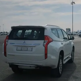 Mitsubishi Montero Sport 2019