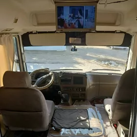 Mitsubishi Rosa 2003