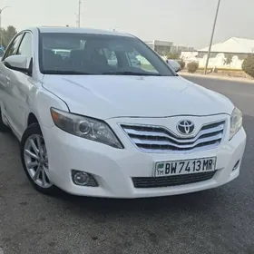 Toyota Camry 2010