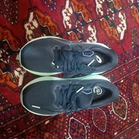 Кросовки Asics