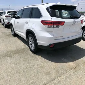 Toyota Highlander 2017