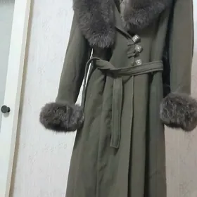 Драповое пальто с мехом !