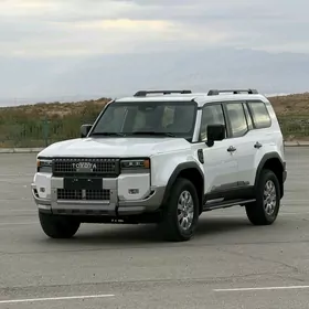 Toyota Land Cruiser Prado 2025