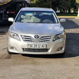 Toyota Camry 2011
