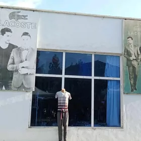 Bäherden bazar magazzyn satlyk