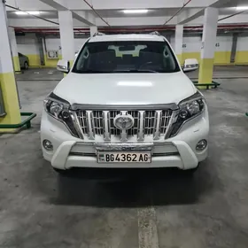 Toyota Land Cruiser Prado 2014