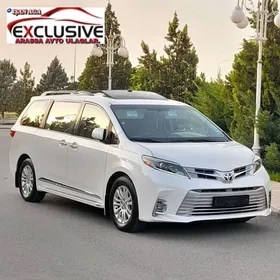 Toyota Sienna 2016