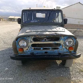 UAZ 469 1989