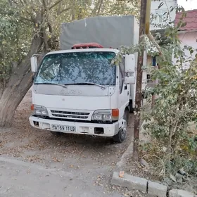 Mitsubishi Canter 1999