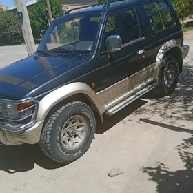 Mitsubishi Pajero 1994