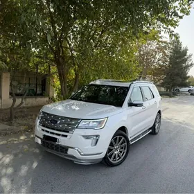 Ford Explorer 2018