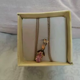 цепочка с кулоном