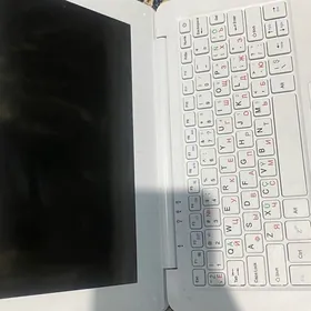 Kompyuter noutbuk android