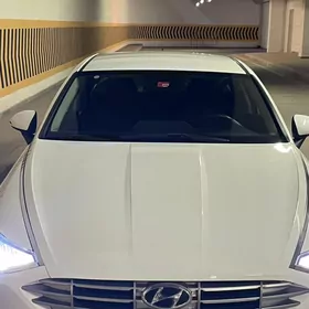 Hyundai Sonata Hybrid 2020