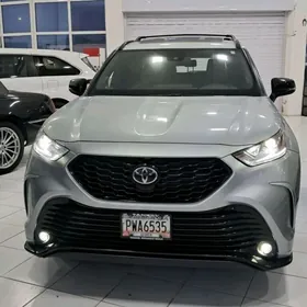 Toyota Highlander 2024