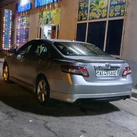 Toyota Camry 2010