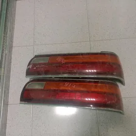 cresta yzky far cyra