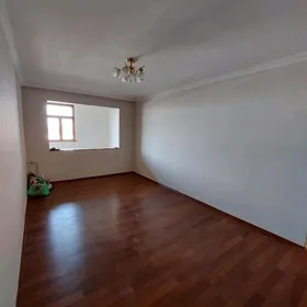 4mkr 4/3etažy 3komnat