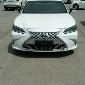 Lexus ES 350 2019
