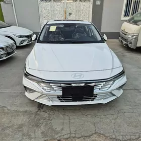 Hyundai Elantra 2025