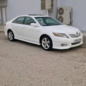 Toyota Camry 2010