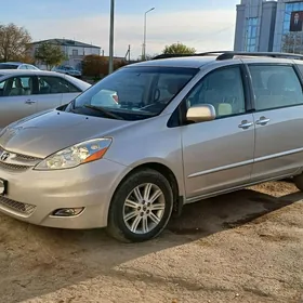 Toyota Sienna 2009