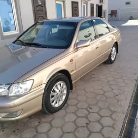 Toyota Camry 1999