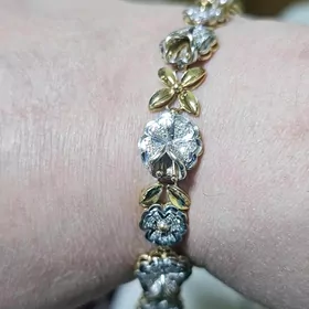 золотой браслет