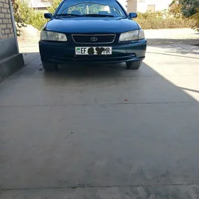 Toyota Camry 1997