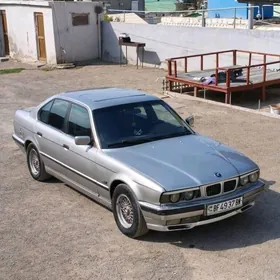 BMW 525 1992