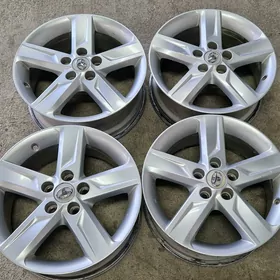 Camry 2013 r17 orginal ✅️