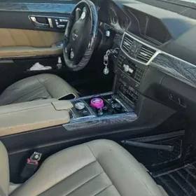 Mercedes-Benz E350 2010