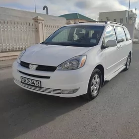 Toyota Sienna 2005