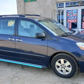 Toyota Sienna 2008