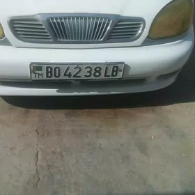 Daewoo Lanos 1999