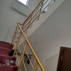 perella 2 etaj jayyn arasyndak