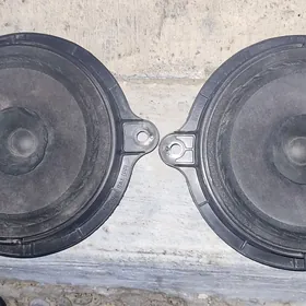 Nissan. Versa. Kolonki