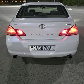 Toyota Avalon 2006