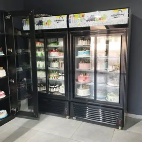 witrina holodinnik tazeje