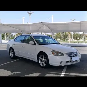 Nissan Altima 2004