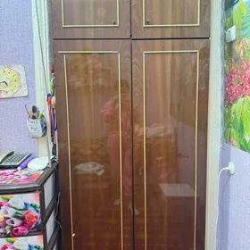 шкаф  и пенал с тумбами