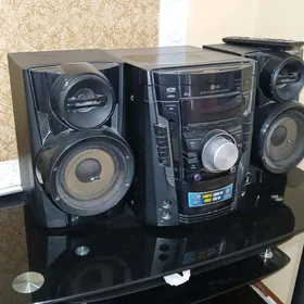 музыкальны центр