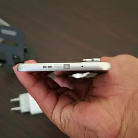 infinix hot 60 pro+ (Amatlyja