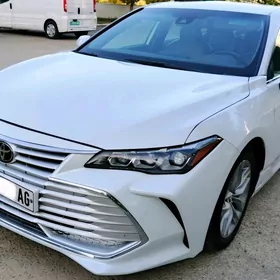 Toyota Avalon 2019