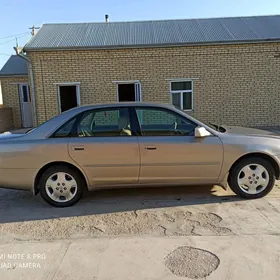Toyota Avalon 2000