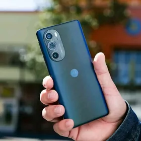 motorolla edge plus 5g uw